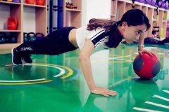 北京学健身教练培训机构哪家好_【选择标准及方法】